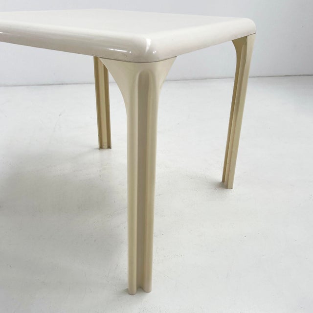 Plastic White Stadio 80 Dining Table by Vico Magistretti for Artemide, 1970s For Sale - Image 7 of 11