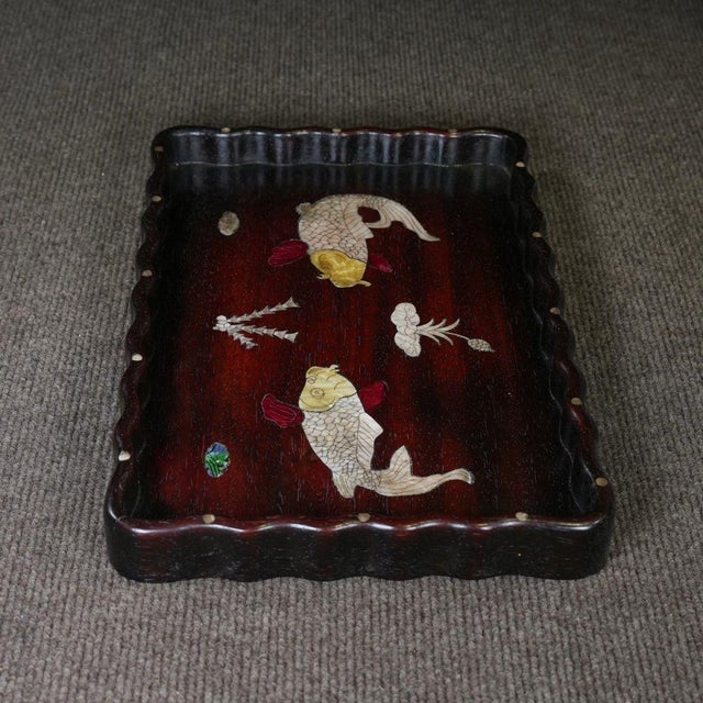 Late 20th Century Scalloped Wooden Tray With Mother-of-Pearl Koi Fish Inlay For Sale In Los Angeles - Image 6 of 10