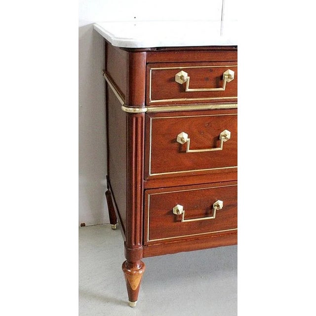 Antique Louis XVI Mahogany Chest of Drawers, Late 18th Century For Sale - Image 15 of 18