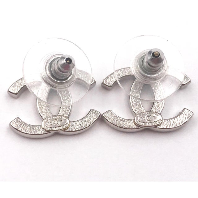 Silver Chanel Classic Silver CC Crystal Moscova Piercing Earrings, A Pair For Sale - Image 8 of 8