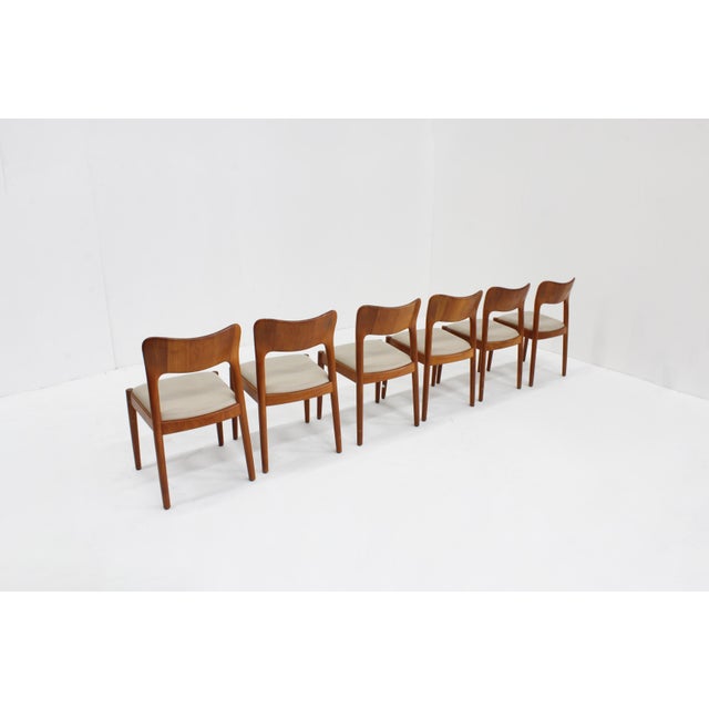 Vintage Danish Dining Chairs in Teak by Niels Koefoed for Koefoeds Hornslet, 1960s, Set of 6 For Sale - Image 6 of 8