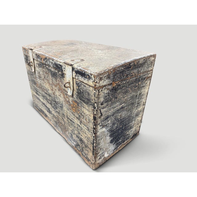 1950s Large Blanket Chest For Sale - Image 11 of 18