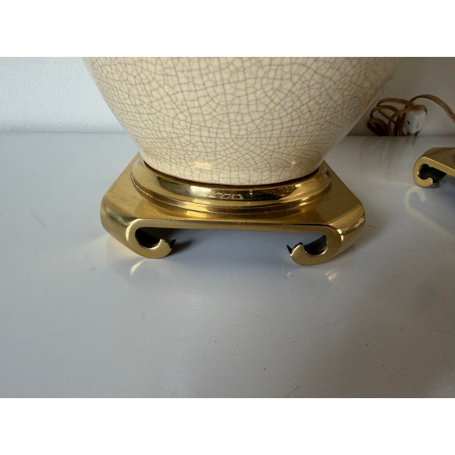 1980s Vintage Asian Style Cream Beige Crackle Glazed Ceramic & Brass Table Lamps – A Pair For Sale - Image 10 of 12