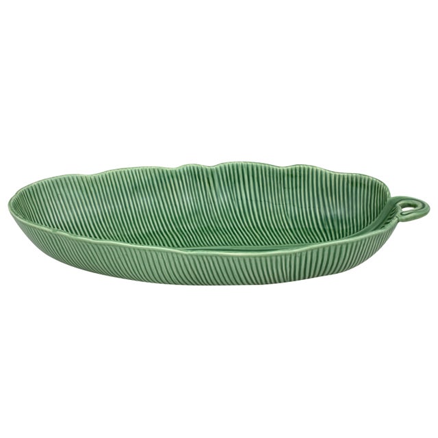 Traditional Bordallo Pinheiro Banana Leaf Salad Bowl, Green, 169 oz For Sale - Image 3 of 3