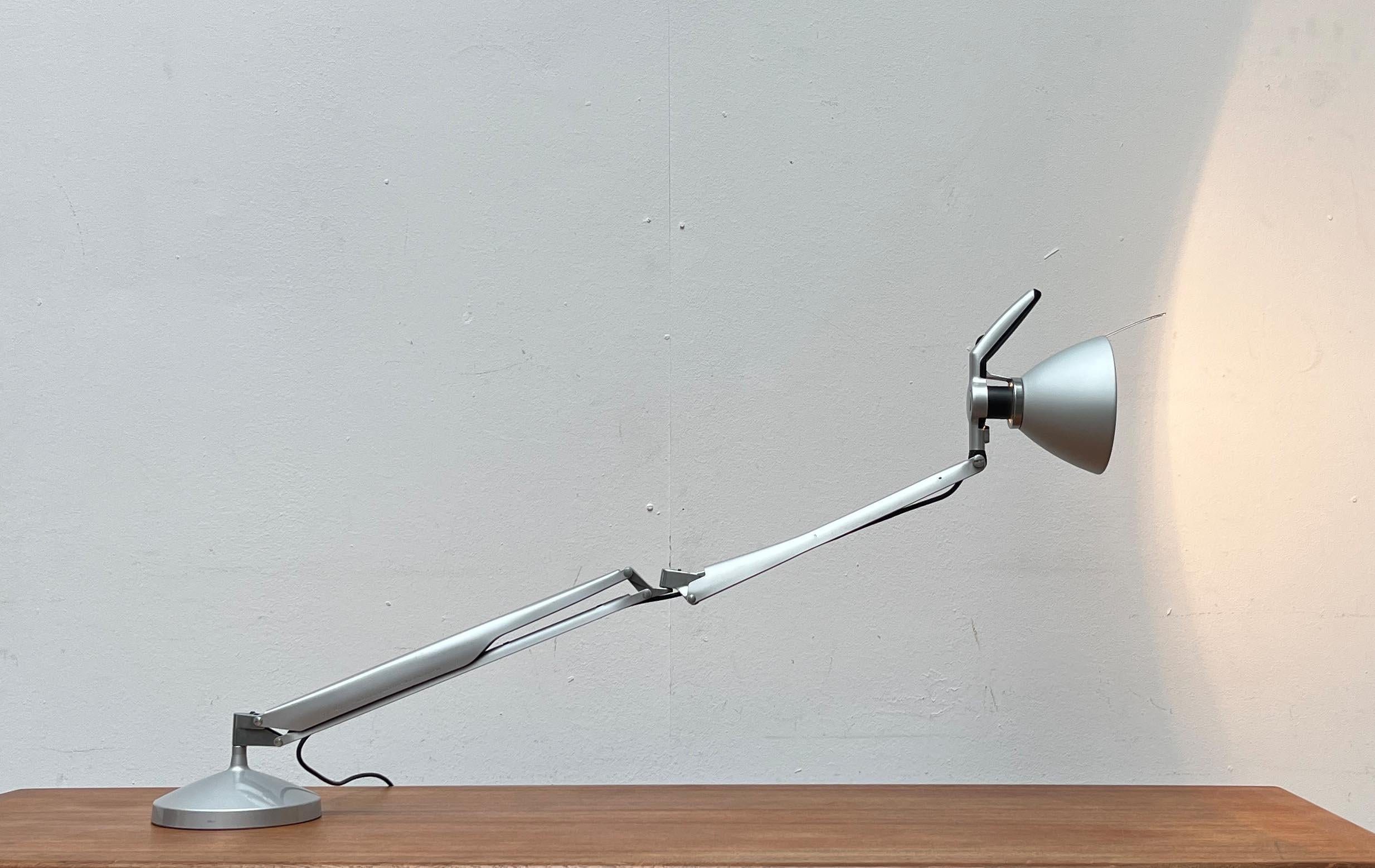 Italian Model Fortebraccio D33 Table Lamp by Alberto Meda and
