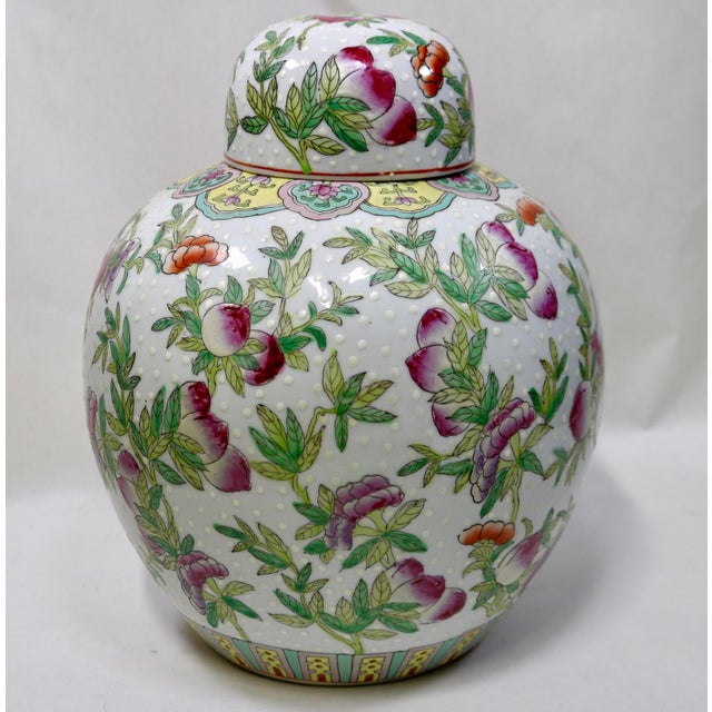 Vintage Hand-Painted Chinese Famille Rose Porcelain Ginger Jar With Lid – Large Peach & Floral Pattern For Sale - Image 4 of 13