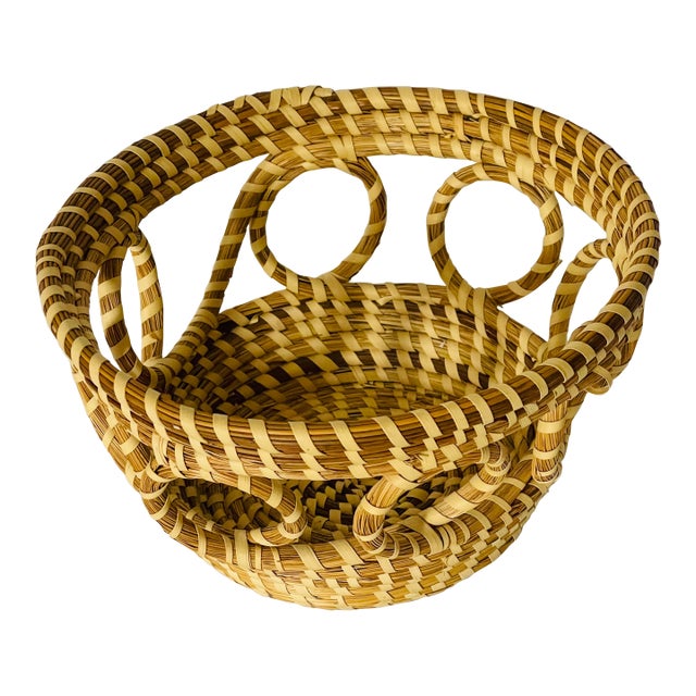 Vintage Handmade South Carolina Woven Basket For Sale