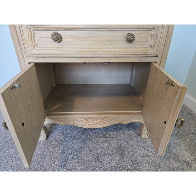 Drexel Cabernet Blanc Queen Headboard & Matching Bedside Tables For Sale - Image 17 of 18