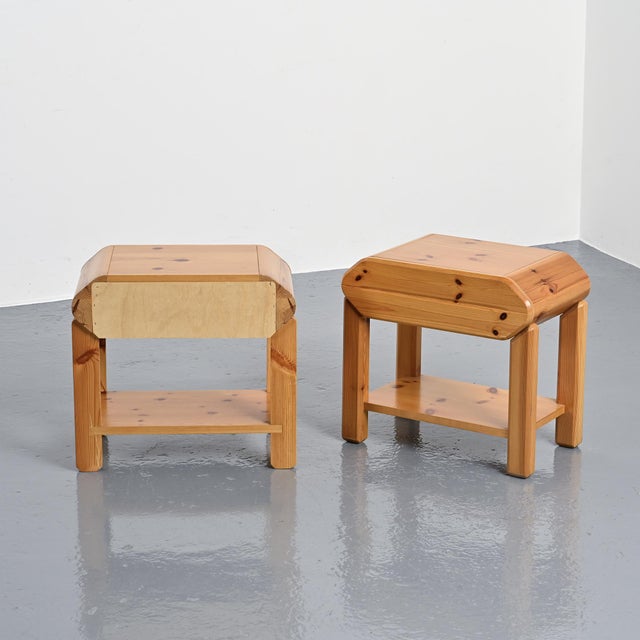 Pine Bedside Tables by Maison Regain, 1970, Set of 2 For Sale - Image 3 of 12