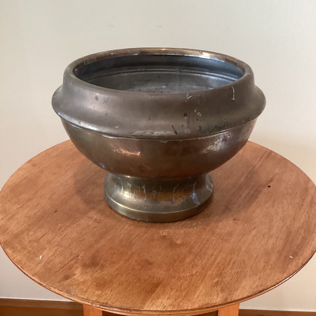 Metal Vintage Footed Tarnished Brass Bowl/ Planter With Rounded Flared Rim For Sale - Image 7 of 12