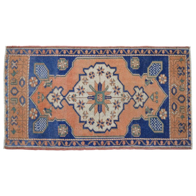 Hand Knotted Small Oushak Rug Decorative Doormat Enrty Decorc- 1'10" X 3'4" For Sale - Image 4 of 9