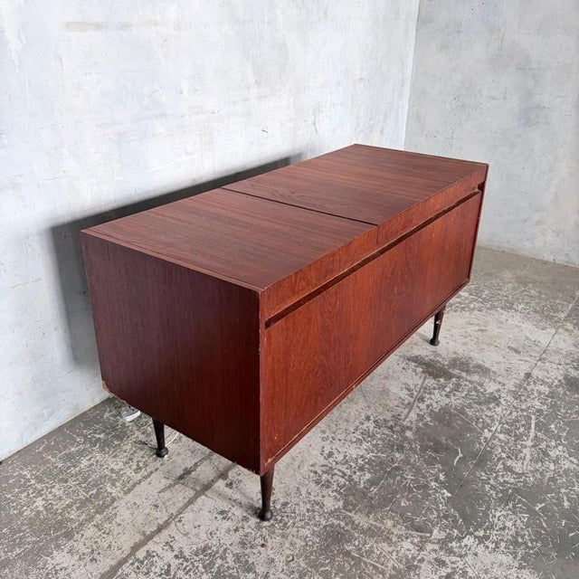 Mid-Century Teak Armstrong Radiogram Record Player Cabinet For Sale - Image 5 of 10