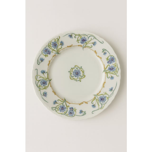 Porcelain Bleuet Dinner Service from Haviland Limoges, Late 19th Century, Set of 87 For Sale - Image 4 of 14