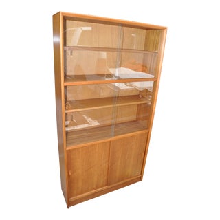 Mid Century Modern Bookcase by Gibbs Furniture For Sale