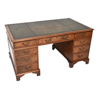 Vintage Georgian Style Pedestal Desk with Leather Top, 1930 For Sale