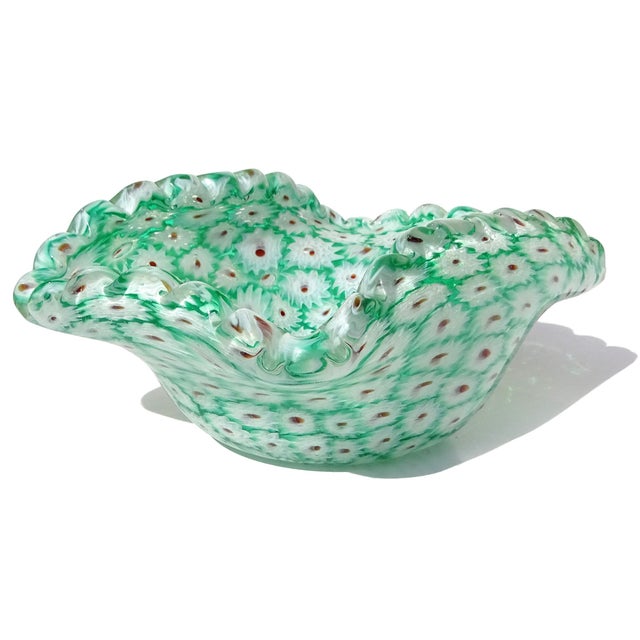 Mid-Century Modern Murano Vintage Fratelli Toso Millefiori Green White Flower Mosaic Italian Art Glass Ruffle Edge Bowl For Sale - Image 3 of 8