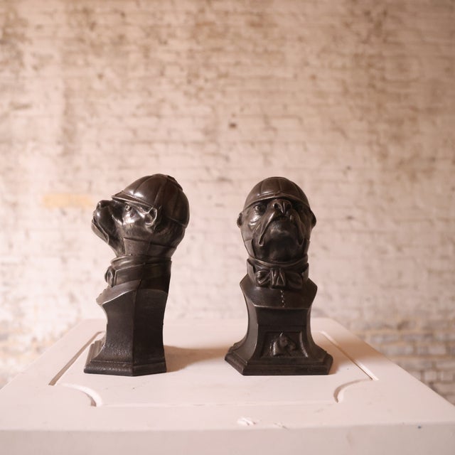 French 19th Century French Iron Knight Helmet Bookends (Set of 2) For Sale - Image 3 of 4