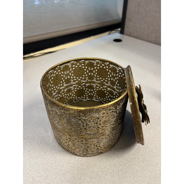 Traditional Antique Gold Filigree Metal Trinket Box With Floral Lid For Sale - Image 3 of 5