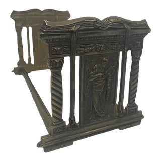 Early 20th Century Judd Manufacturing Company Cast Iron Book Rack Bookstand #9868 For Sale
