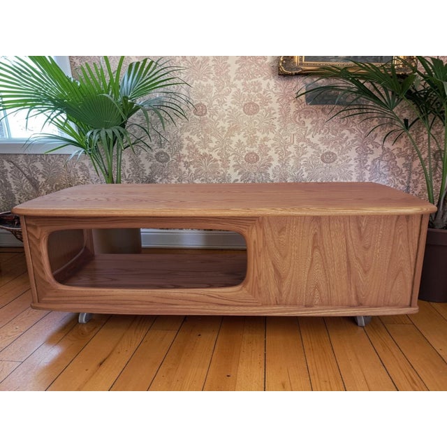 Mid-Century Modern Minerva Coffee Table in Elm by Lucian Ercolani for Ercol, 1990s For Sale - Image 12 of 18