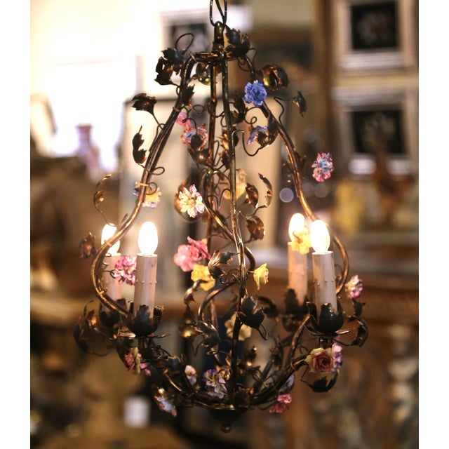 Early 20th Century French Louis XV Four-Light Porcelain Flower Chandelier For Sale - Image 4 of 8
