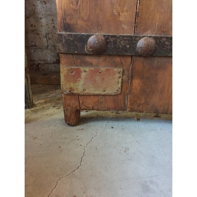 Late 19th Century Antique Chinese Doors- a Pair For Sale - Image 5 of 12