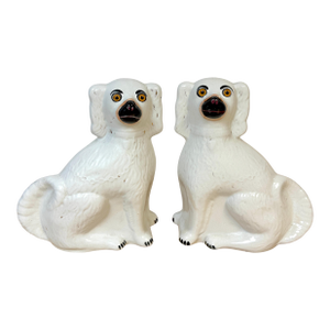 Large Pair Victorian Staffordshire Spaniel Dogs with Amber Glass Eyes, 1860s