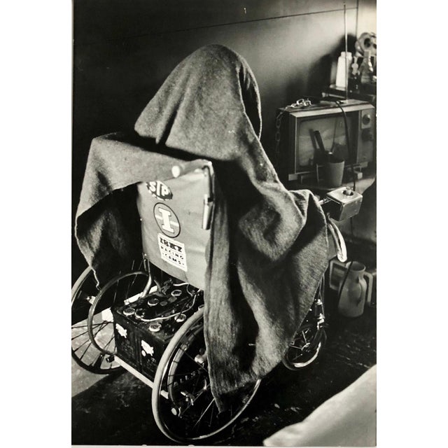 Black Fred McDarrah, Large Vintage Print Silver Gelatin Signed Photograph Terminal Patient Bird Cover, 1973 For Sale - Image 8 of 8