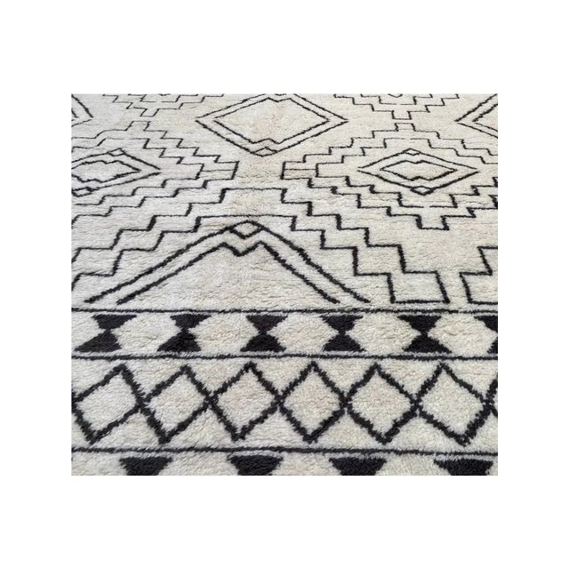 2010s Handwoven Moroccan Area Rug 9x12 For Sale - Image 5 of 12