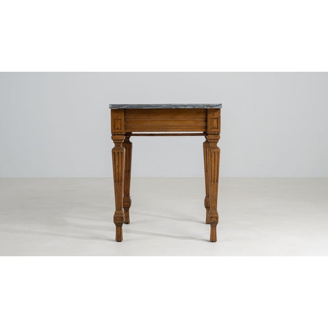 Wood 19th Century France Golden Oak Fluted-Leg Marble-Top Side Table For Sale - Image 7 of 11