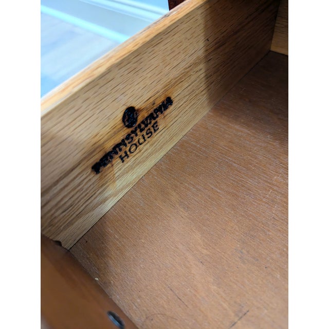 Vintage Pennsylvania House Cherry Night Stand Pair Chippendale Style For Sale - Image 11 of 18