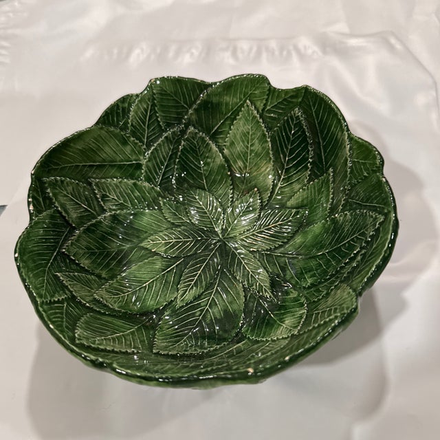 Pre owned Green Serving Dip Bowl with Green leaf unique Look made in italy