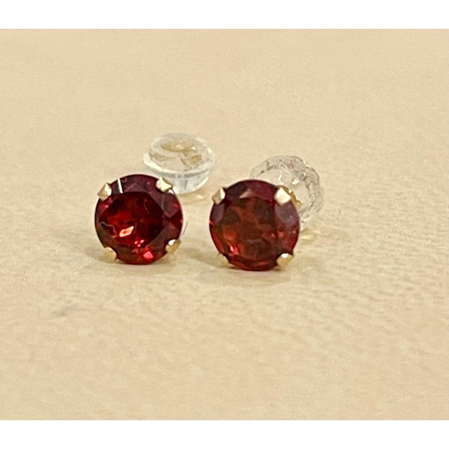 3.0 Carat Round Garnet Stud Post Earrings 14 Karat Yellow Gold For Sale - Image 13 of 18