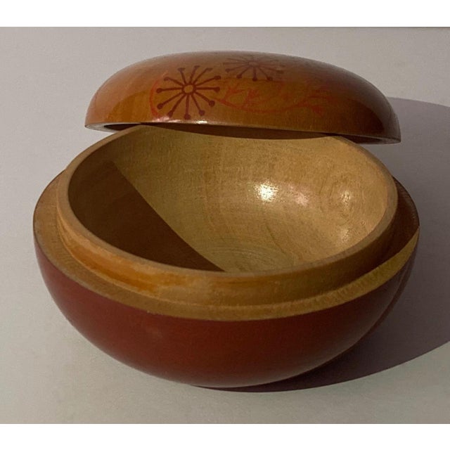 Japanese 1950s Japanese Cherry Wood Trinket Box For Sale - Image 3 of 4