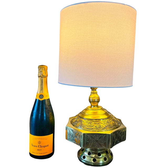 African Mid 20th Century Moroccan Moorish Engraved Brass Oil Lamp-Form Table Lamp For Sale - Image 3 of 10