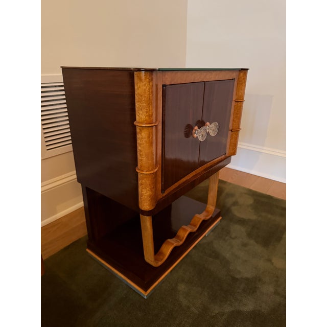 1990s Pair of Sculptural Art Deco Revival Burlwood Nightstands With Green Glass Tops For Sale - Image 4 of 6