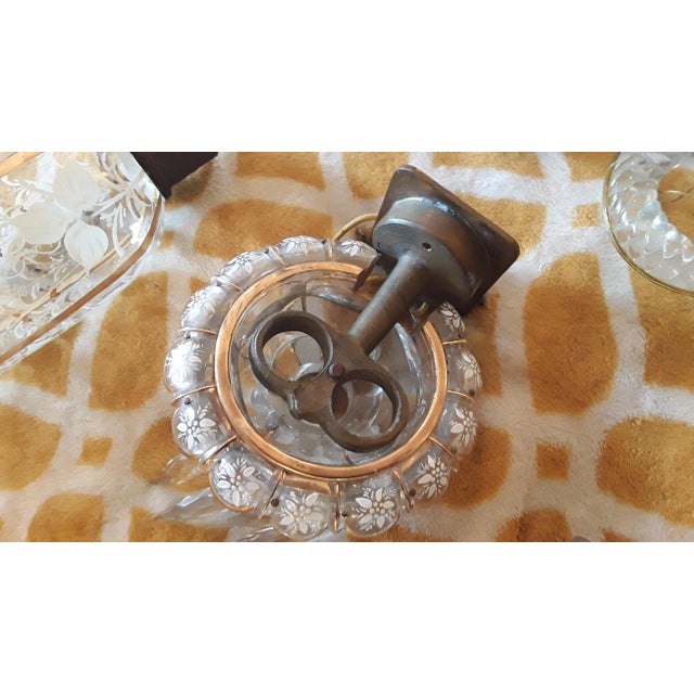 Early 19thc Antique Floral Enameled Crystal Wall Sconce in the Style of Baccarat For Sale In Miami - Image 6 of 13