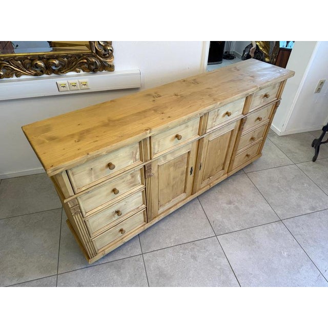 Rustic Farmhouse Chest of Drawers in Pine For Sale - Image 12 of 15