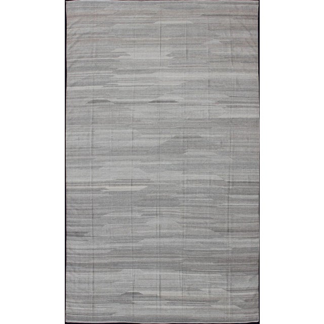 Very Large Modern Kilim With Solid Minimalist Design in Variation of Gray Tones For Sale - Image 13 of 13
