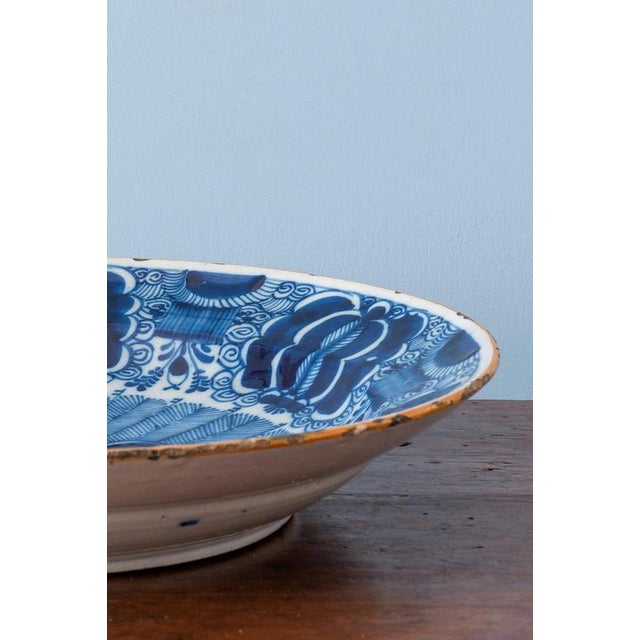 18th Century Dutch Delft Blue and White Peacock Dish For Sale - Image 6 of 8