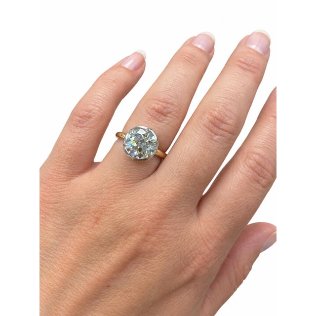 Gia Certified 3.03 Carat Round Brilliant Cut Diamond Engagement Ring, Size 6.5 For Sale - Image 4 of 8