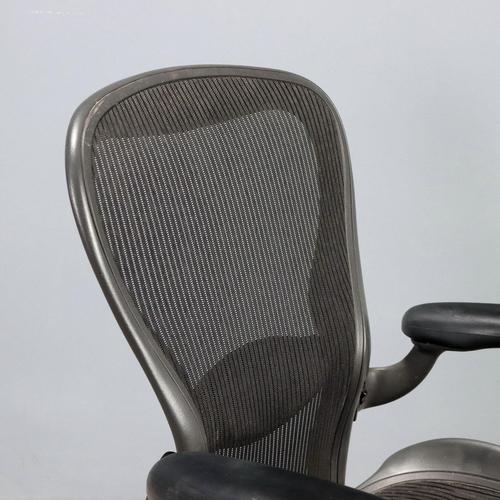 Herman Miller Areon Chair from Herman Miller For Sale - Image 4 of 15