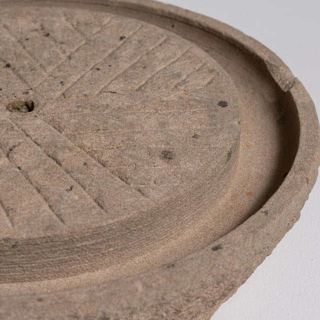 Traditional 19th Century Tan Sandstone Pedestal For Sale - Image 3 of 15