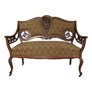 Victorian Walnut Parlor Suite – Settee & Platform Rocker (C. 1890–1910) For Sale
