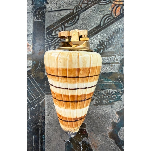 Late 20th Century Vintage Conch Shell Large Table Lighter For Sale - Image 5 of 9