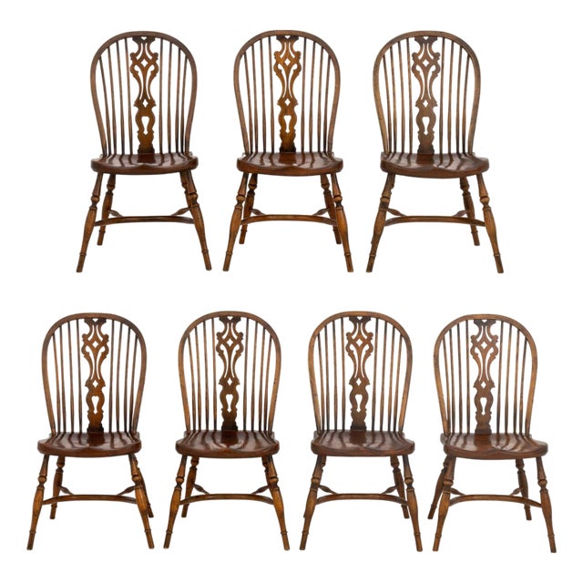 Set of Seven Windsor Style Oak Side Chairs For Sale