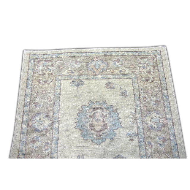 Turkish Oushak Rug Ivory & Dusty Blue Handwoven Wool Runner 3'2" X 9'7" For Sale In Houston - Image 6 of 8