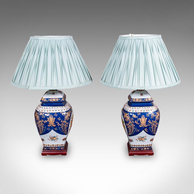 Vintage Table Lamps, Oriental Ceramic, Accent Light, Hall, Lounge, Study - a Pair For Sale - Image 4 of 10