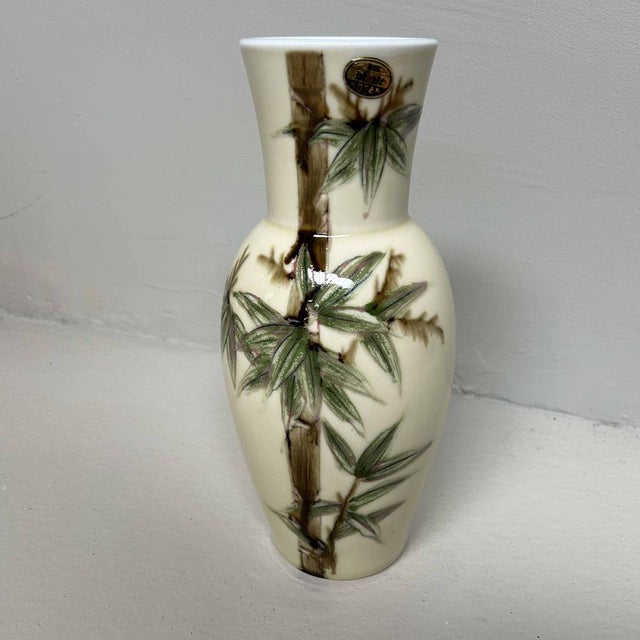 Porcelain Ikebana Flower Vase, 1960s For Sale - Image 13 of 16