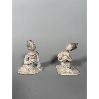 Pair of Mingqi sculptures of dancers, China, Tang Dynasty (618-907) For Sale